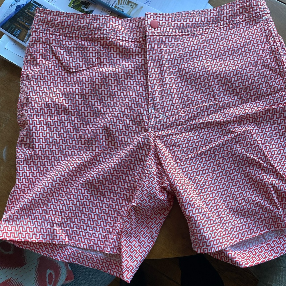 J crew men’s swimsuit. Size 31
